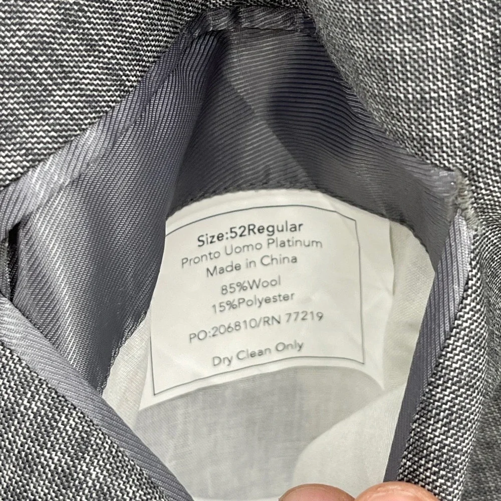 Pronto Uomo Platinum Blazer Mens 52R Grey Plaid Wool Blend 2 Button Sport Coat